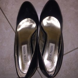 STEVE MADDEN PUMPS